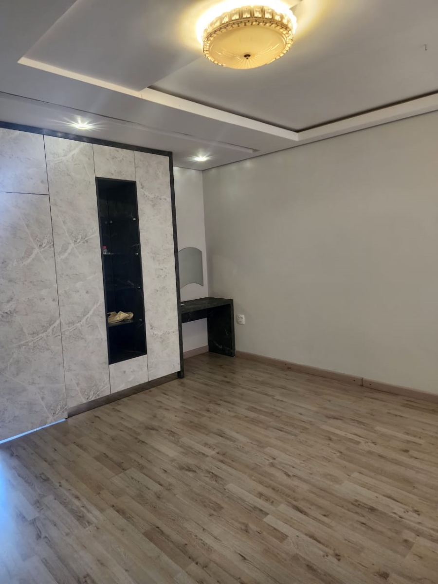 4 Bedroom Property for Sale in Flamwood North West